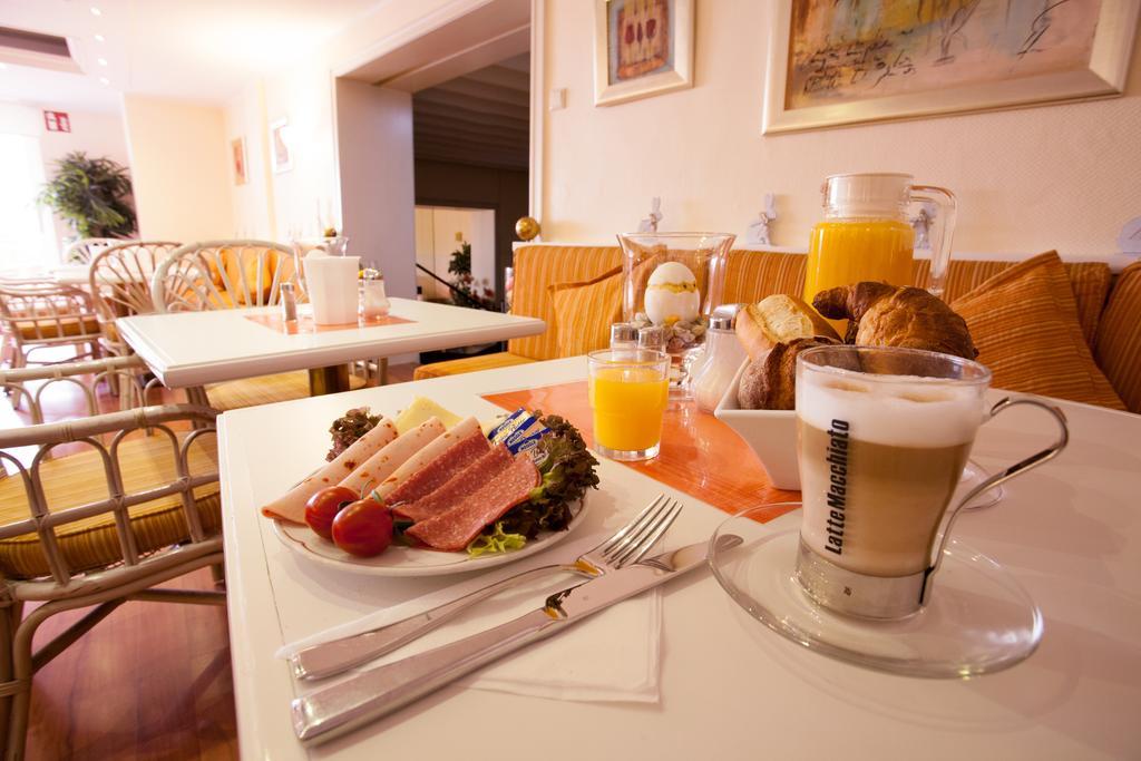 Trip Inn Hotel Ariane Köln Phòng bức ảnh
