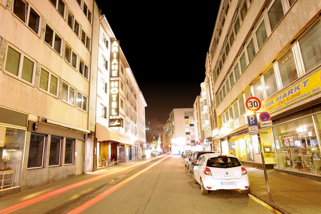 Trip Inn Hotel Ariane Köln Ngoại thất bức ảnh