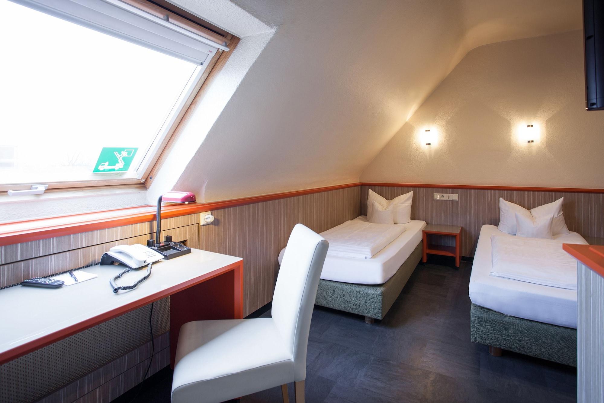 Trip Inn Hotel Ariane Köln Ngoại thất bức ảnh