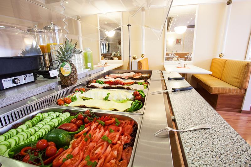 Trip Inn Hotel Ariane Köln Ngoại thất bức ảnh