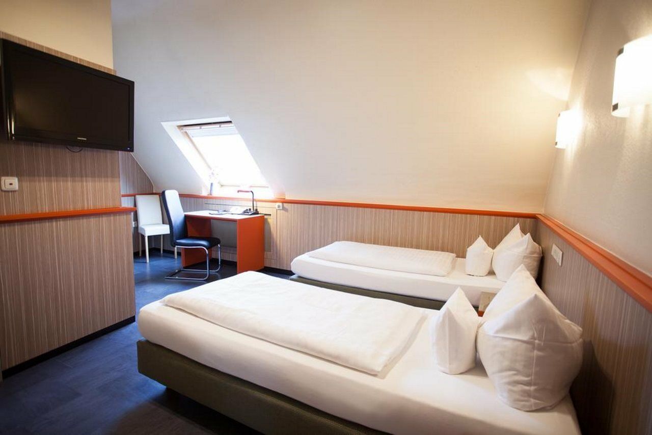 Trip Inn Hotel Ariane Köln Ngoại thất bức ảnh